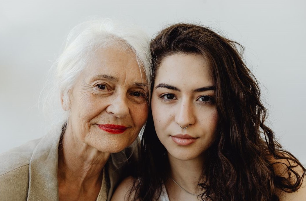 Hoe er in families generaties lang iets wordt meegedragen.